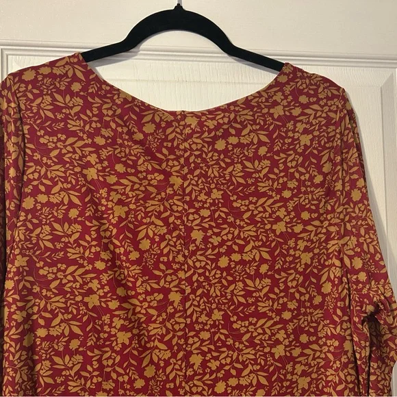 Torrid Red Floral Mesh Mini Dress - Picture 7 of 12